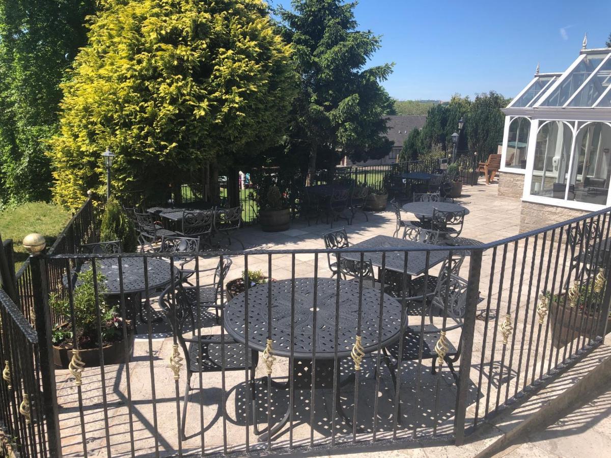 The Dog & Partridge Country Inn 애쉬본 외부 사진